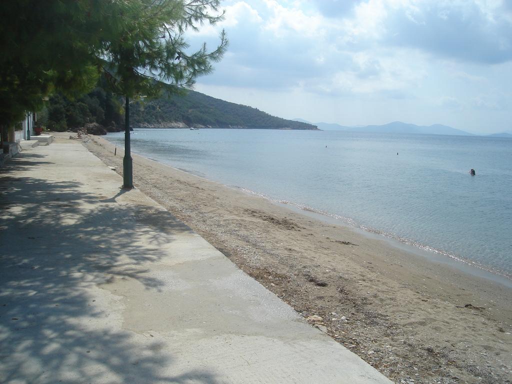 Вілла Stelios Seaside House Лефокастро Екстер'єр фото